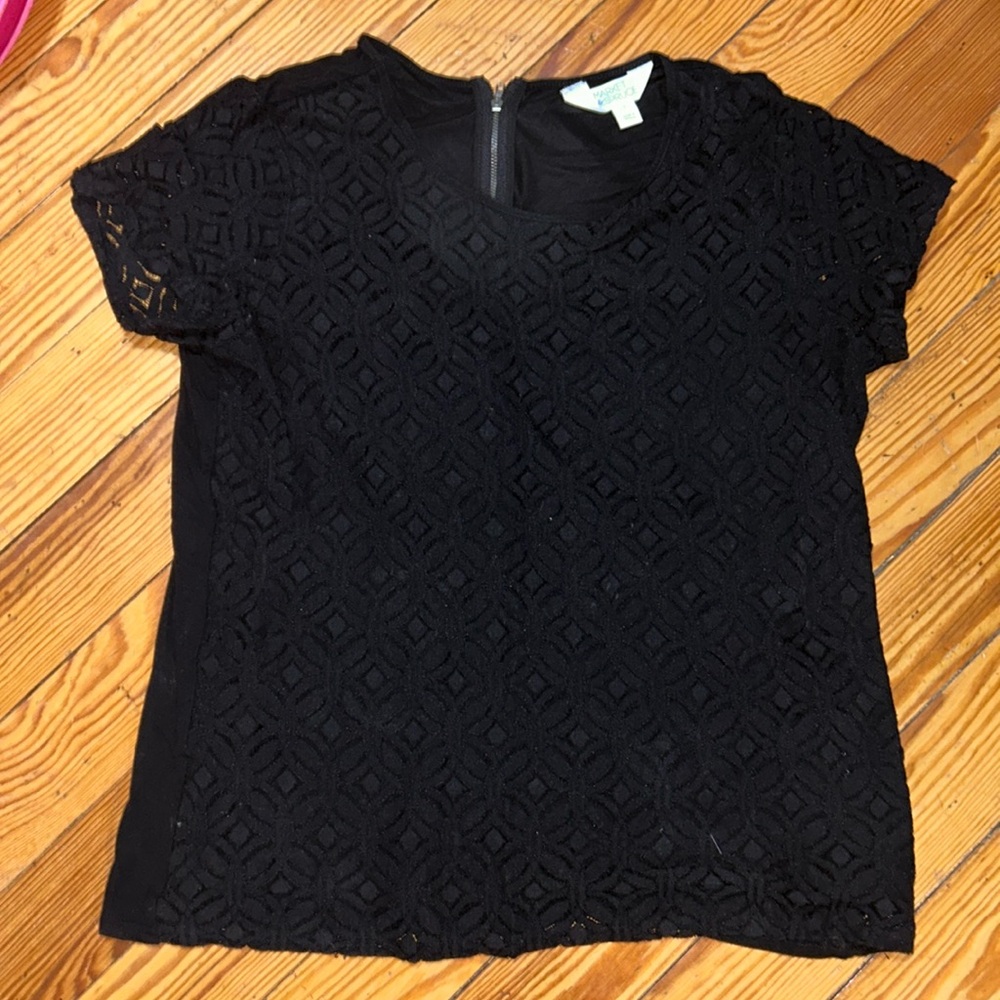 Black pattern shirt